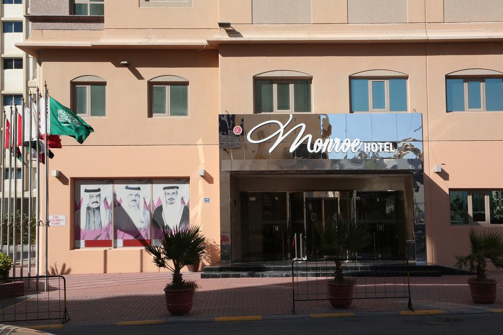 Monroe Hotel Beirut Esterno foto